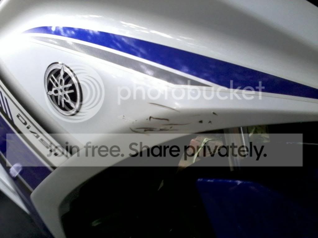 Help xe mới mua đã trầy xước - Các bác cho em hướng xử lý